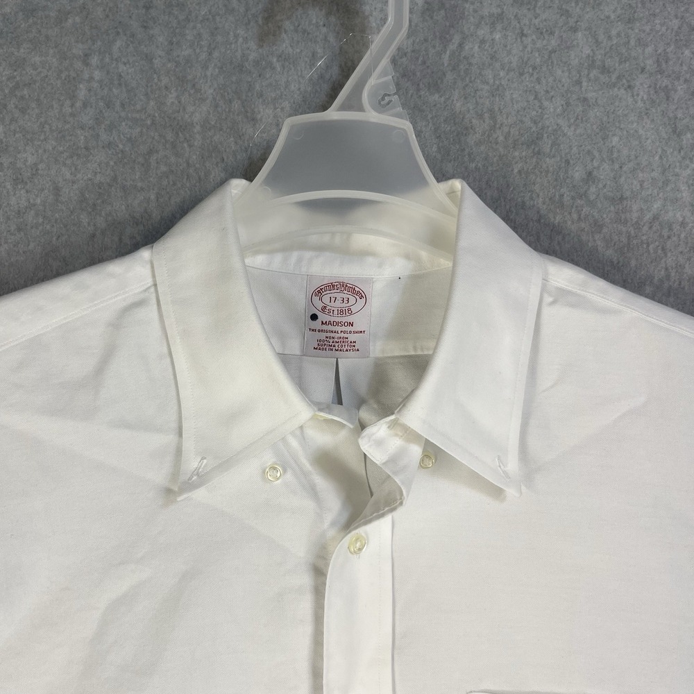 Brooks Brothers Madison Dress Shirt Mens 17-33 White Non Iron Cotton Oxford